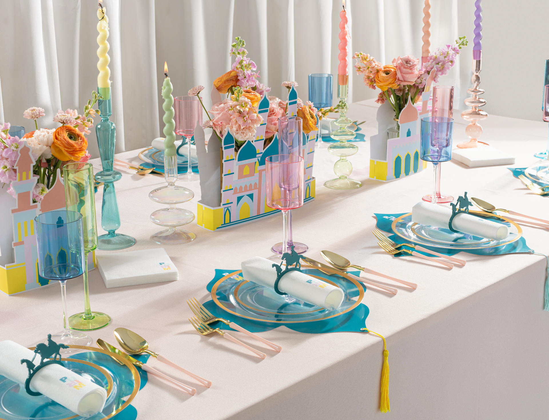 Shushan City Centerpieces