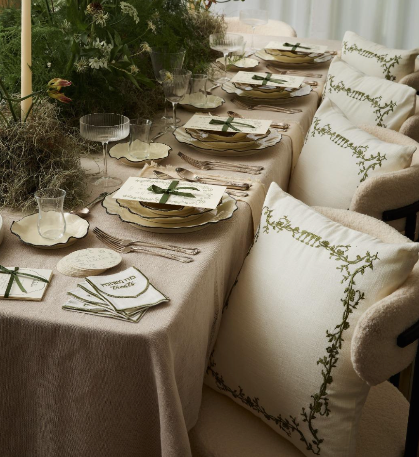 Willow and Vine pillow x Adina