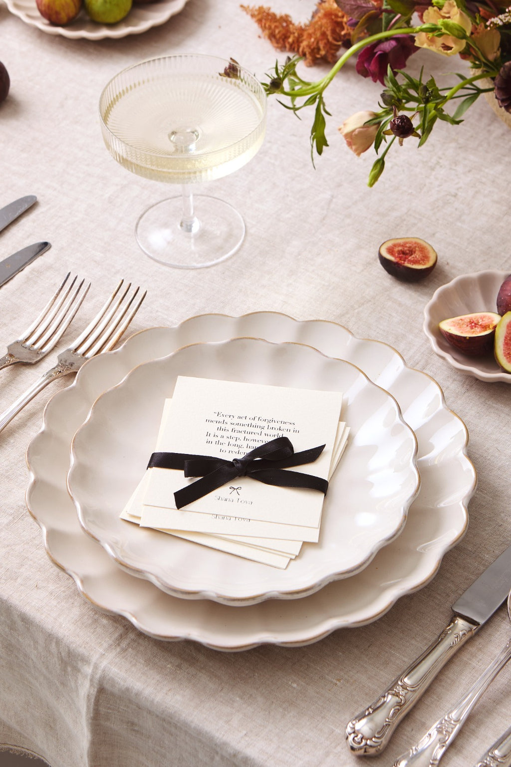 Delicate Bow Quote Set | The Chef's Wife Edition