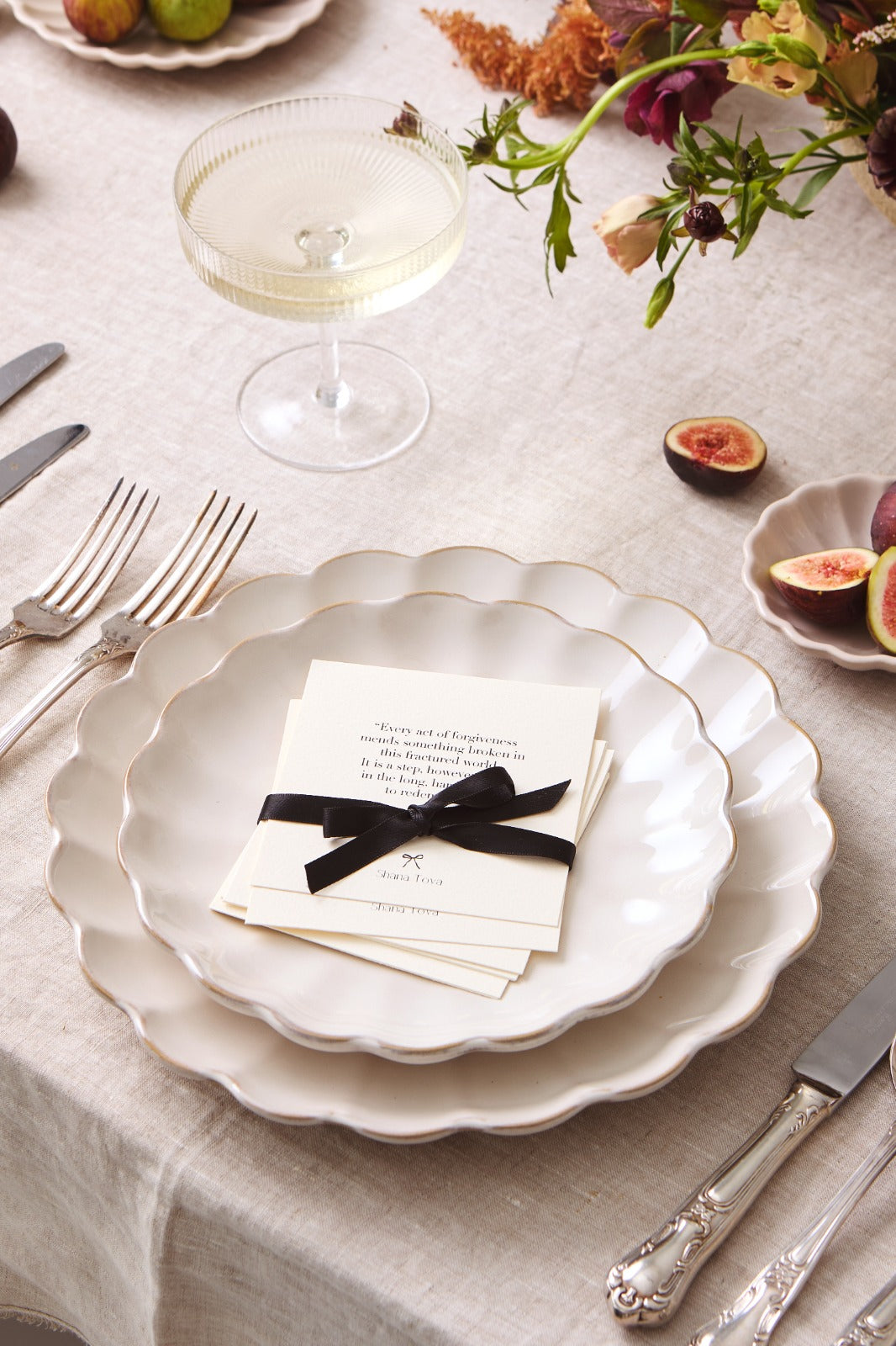 Delicate Bow Quote Set | The Chef's Wife Edition