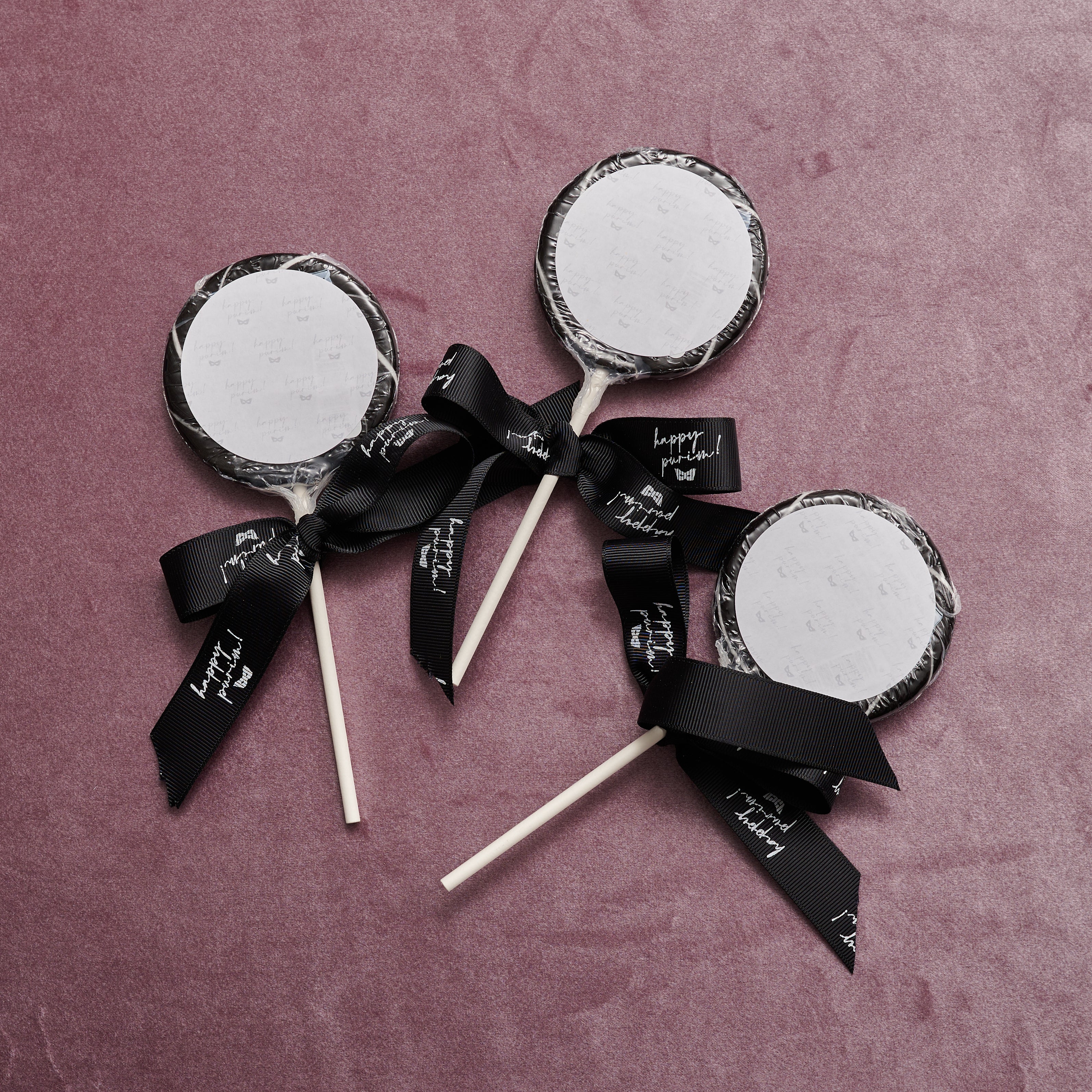 B&W Happy Purim Whirly Pops