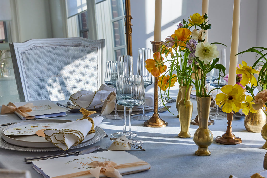 Spring Blooms Plate Insert with Name Card