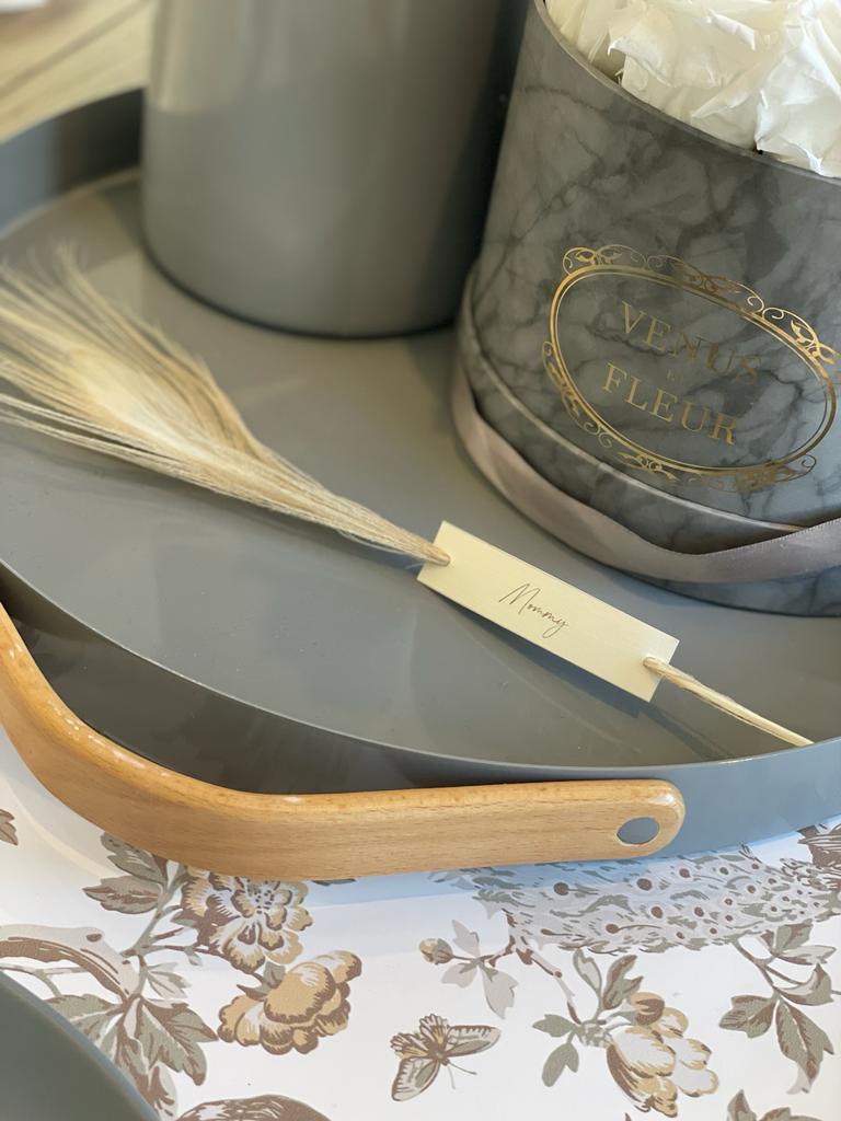 Peacock feather name cards