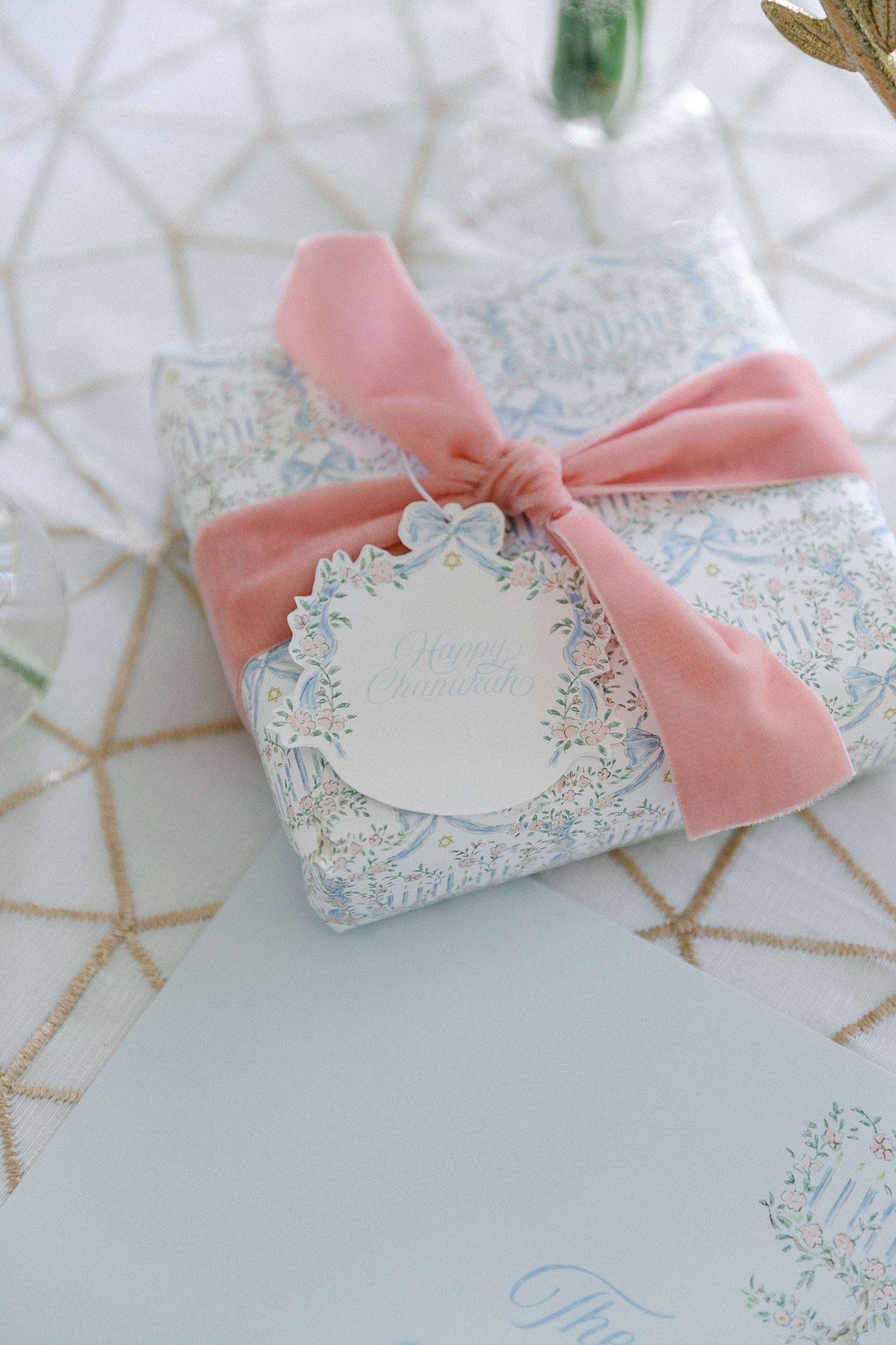 Garland Die Cut Gift Tags