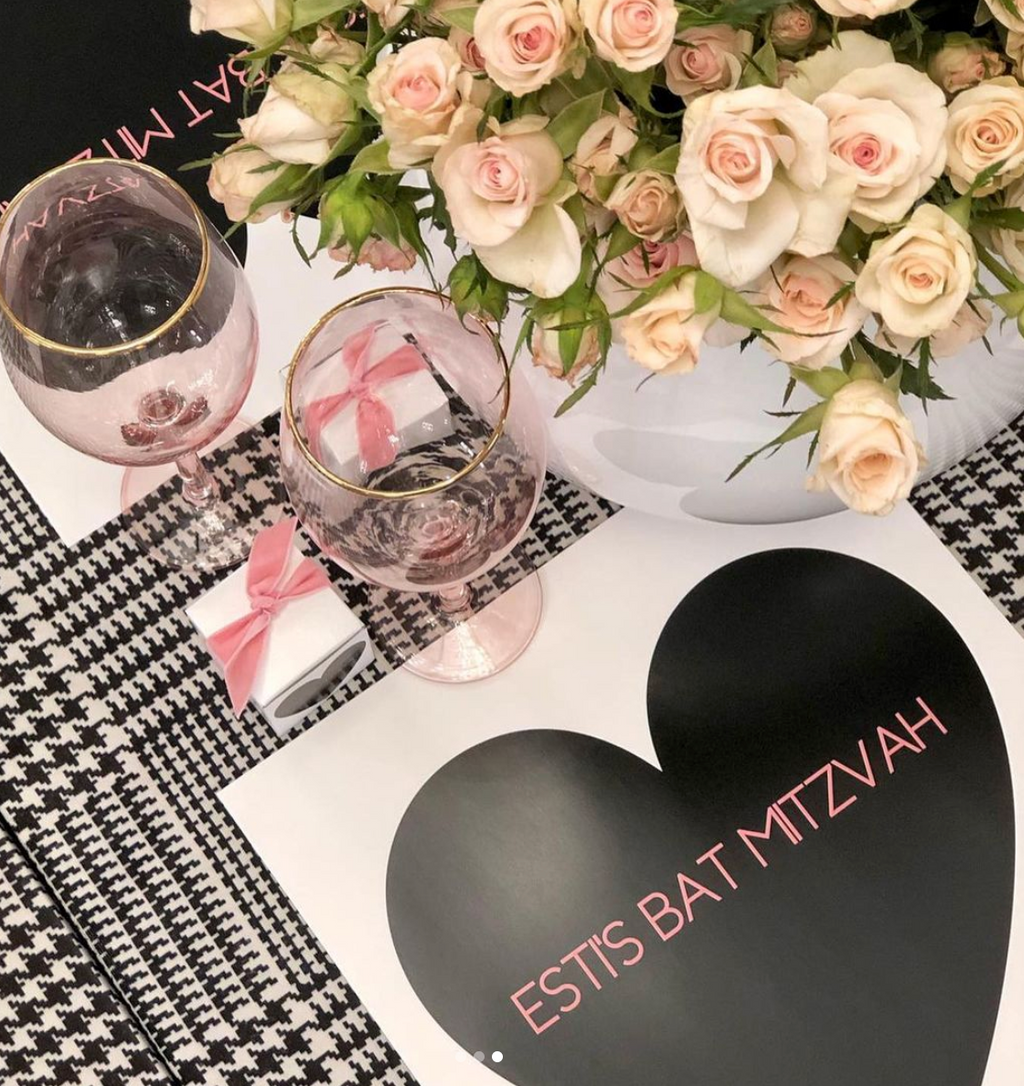 Black heart placemats